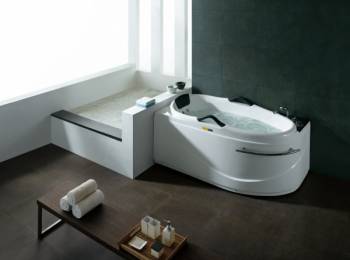 Ванна гидромассажная SSWW A307. Фото
